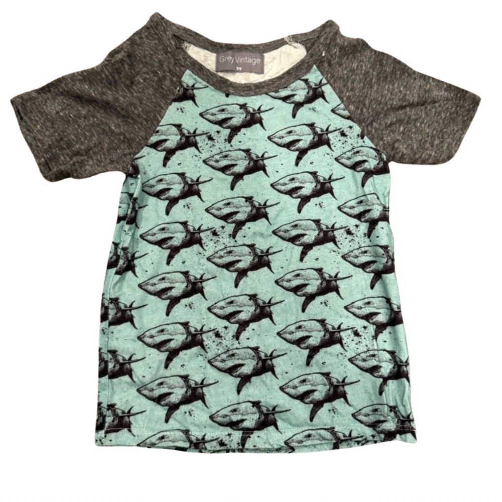 Grey Vintage boys sharks tshirt in blue sz 2T excellent condition